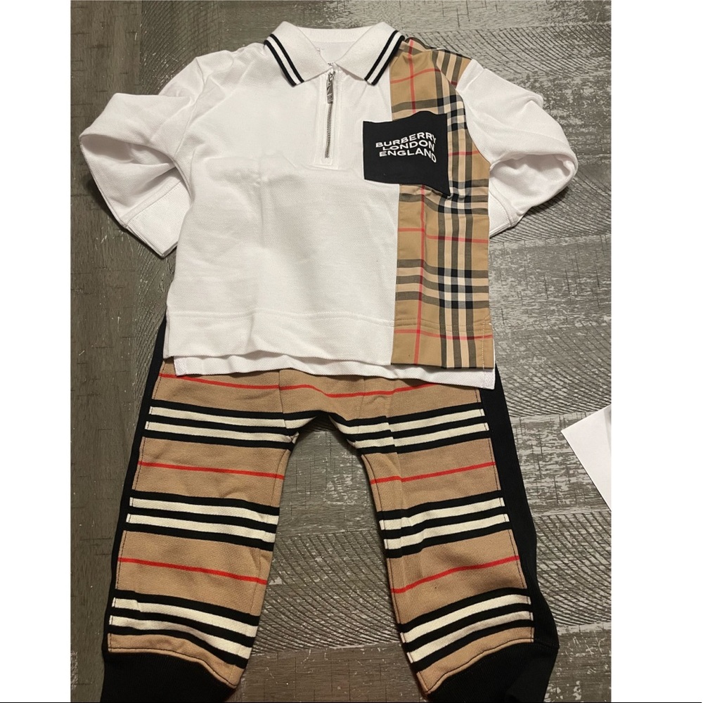 Burberry Outfit